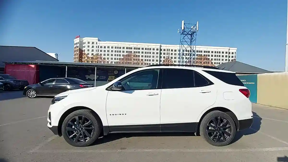 Chevrolet Equinox 2023 года за 15 500 000 тг. в Шымкент