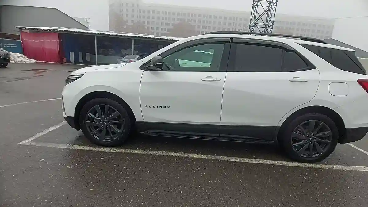 Chevrolet Equinox 2023 года за 13 500 000 тг. в Шымкент