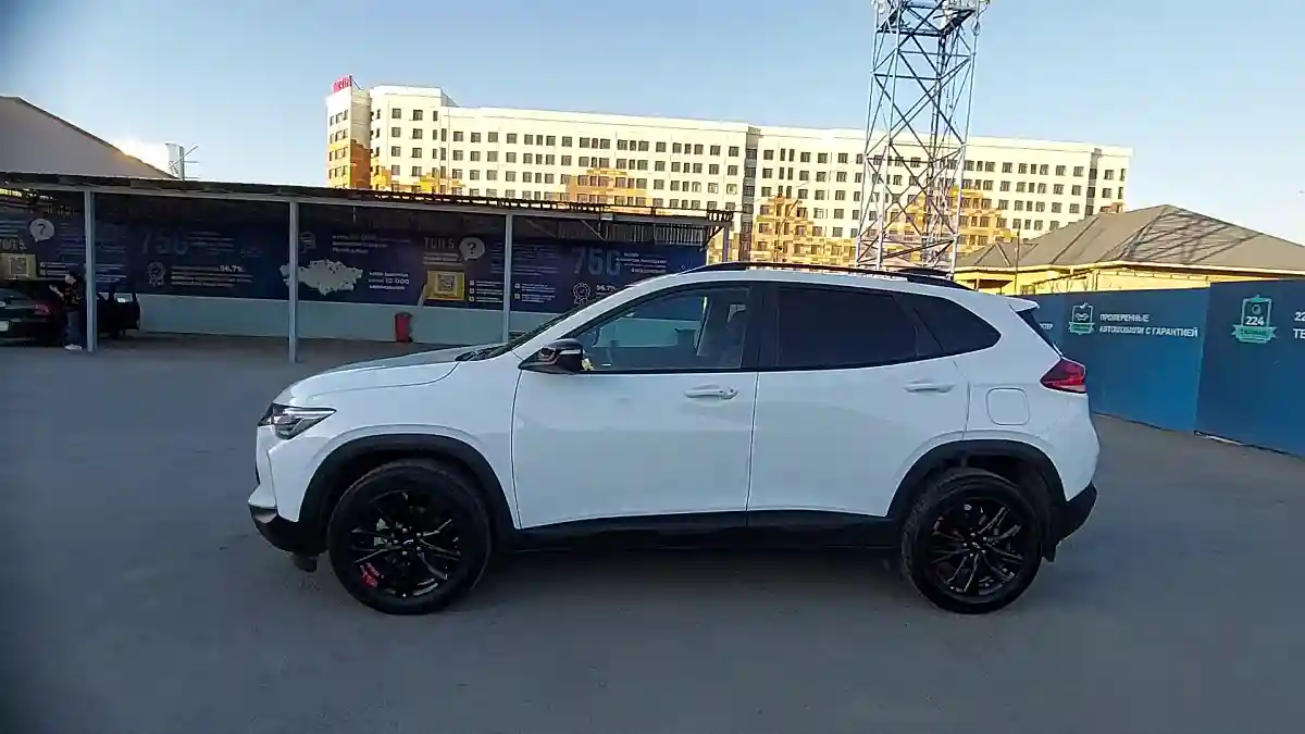 Chevrolet Tracker 2022 года за 11 000 000 тг. в Шымкент