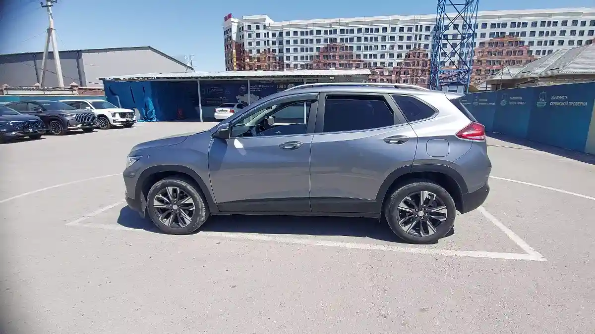 Chevrolet Tracker 2022 года за 8 200 000 тг. в Шымкент