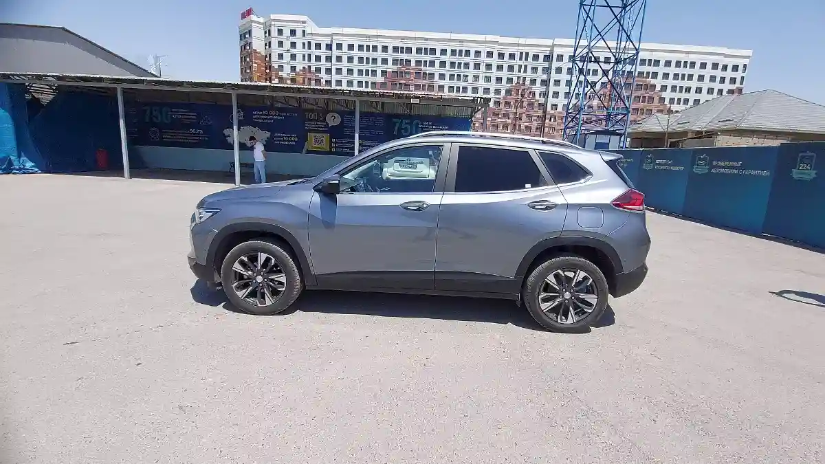 Chevrolet Tracker 2023 года за 8 600 000 тг. в Шымкент