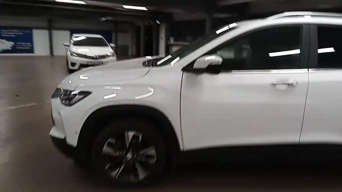 Chevrolet Tracker 2024 года за 9 600 000 тг. в Астана