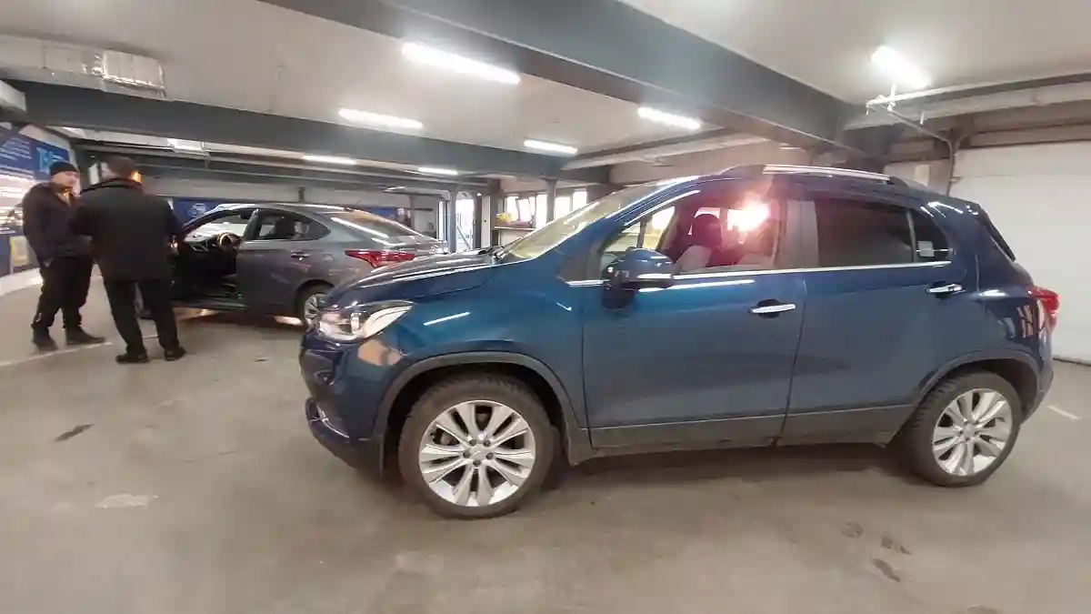 Chevrolet Tracker 2020 года за 7 000 000 тг. в Астана