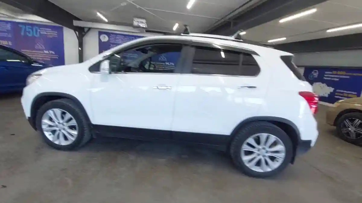 Chevrolet Tracker 2021 года за 7 600 000 тг. в Астана