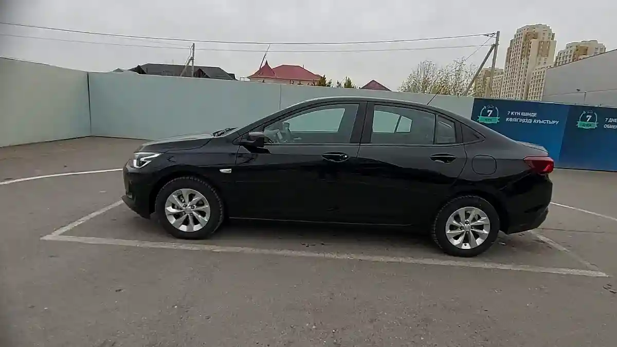 Chevrolet Onix 2024 года за 6 990 000 тг. в Шымкент