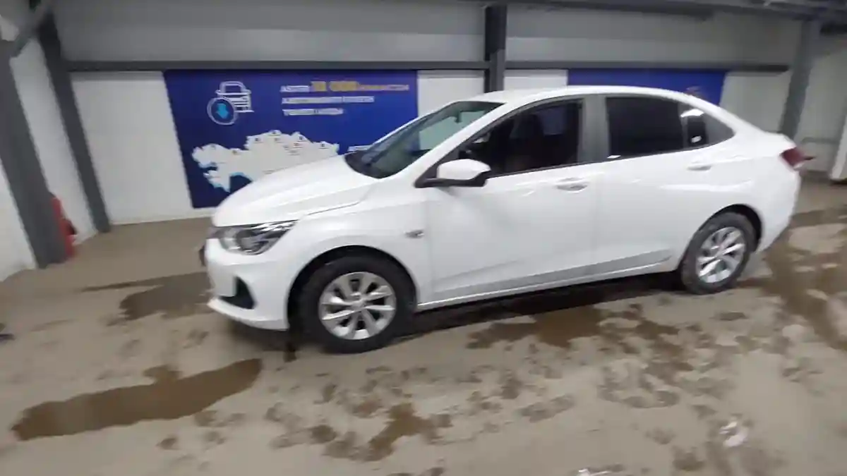 Chevrolet Onix 2023 года за 6 700 000 тг. в Астана