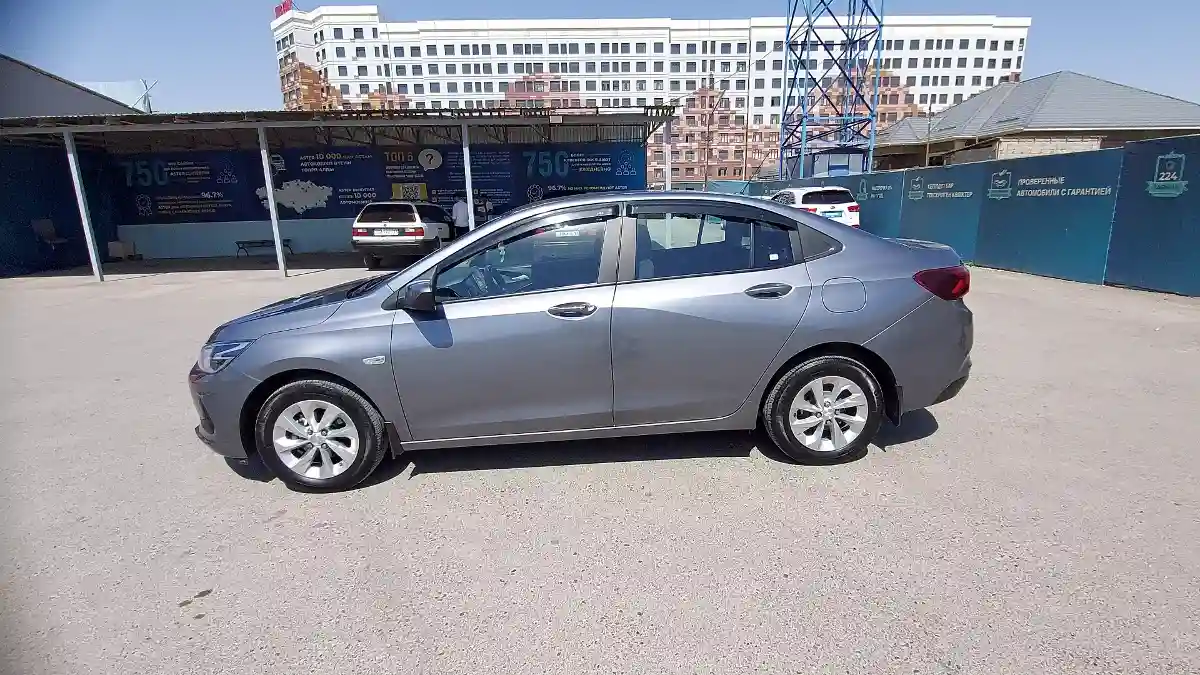 Chevrolet Onix 2023 года за 6 000 000 тг. в Шымкент