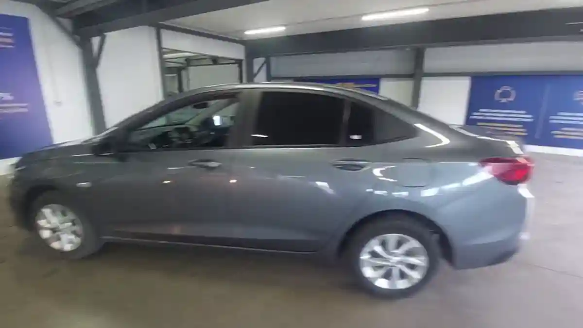 Chevrolet Onix 2023 года за 5 900 000 тг. в Астана