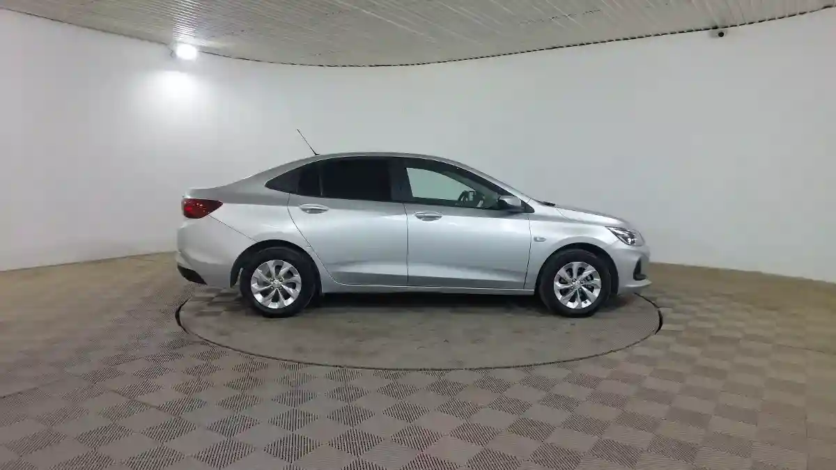 Chevrolet Onix 2024 года за 6 150 000 тг. в Шымкент