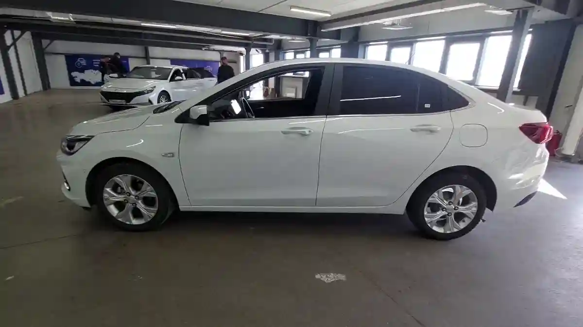 Chevrolet Onix 2023 года за 6 500 000 тг. в Астана