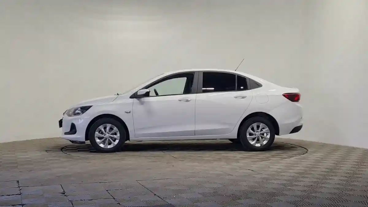 Chevrolet Onix 2024 года за 6 230 000 тг. в Алматы