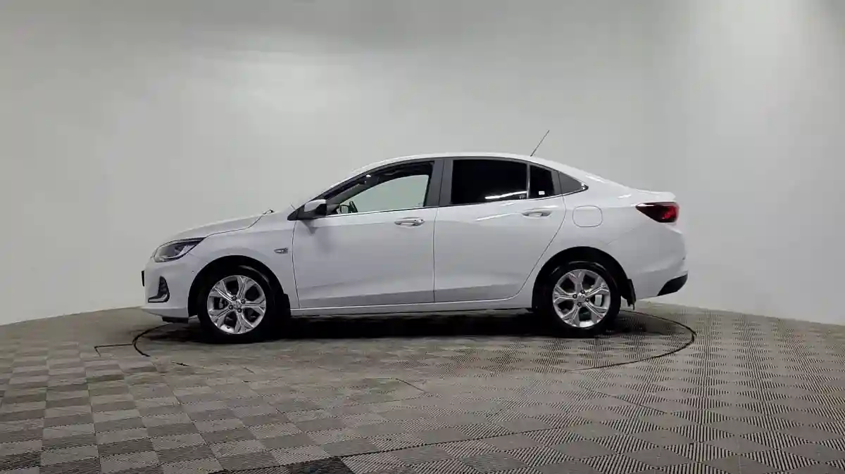 Chevrolet Onix 2023 года за 5 890 000 тг. в Алматы