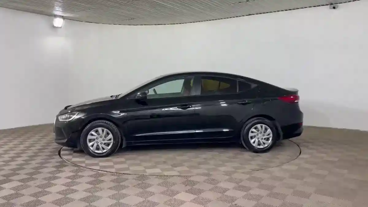 Hyundai Elantra 2018 года за 6 990 000 тг. в Шымкент