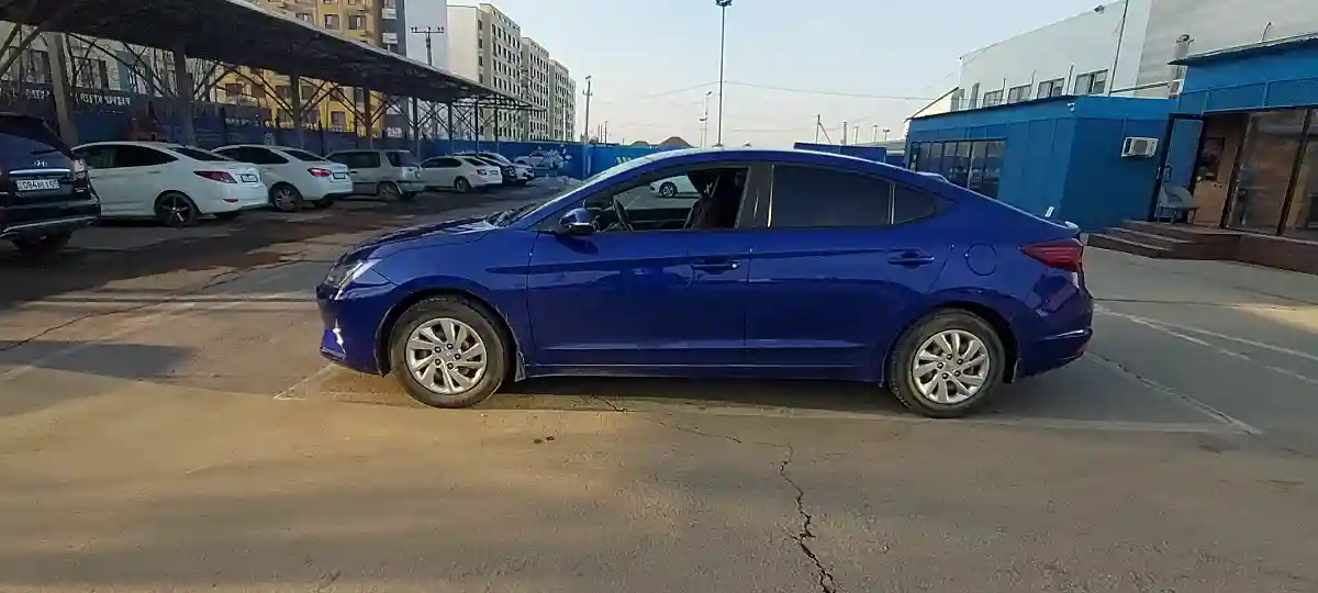 Hyundai Elantra 2019 года за 8 000 000 тг. в Алматы