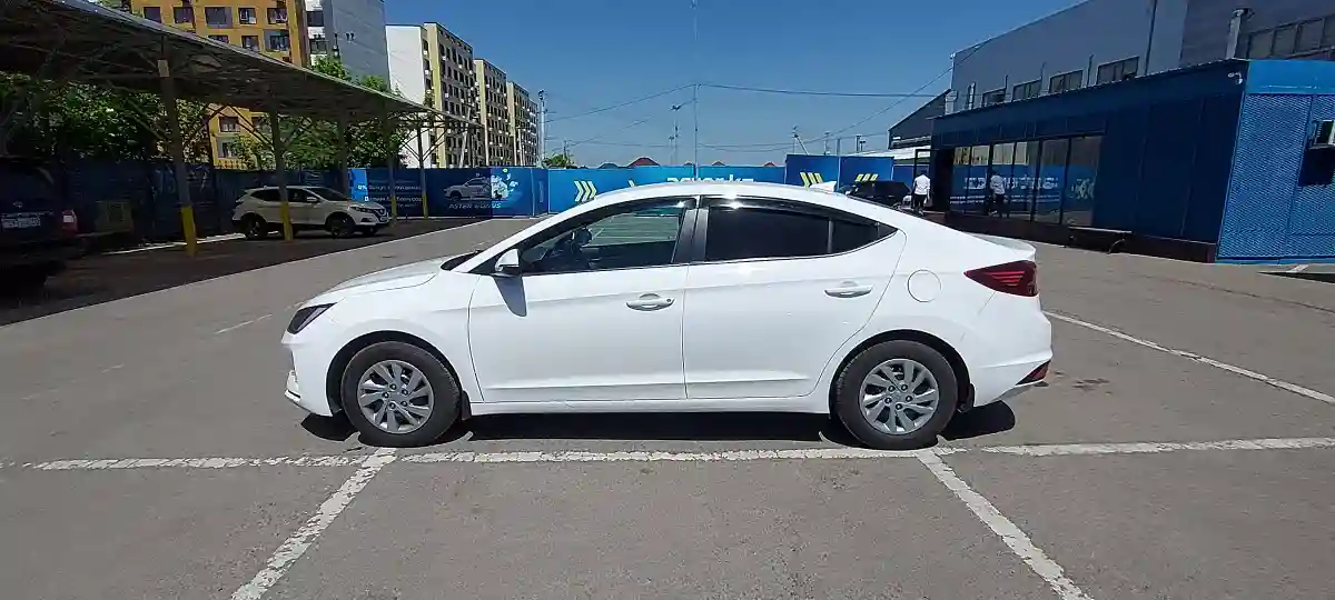 Hyundai Elantra 2019 года за 7 000 000 тг. в Алматы