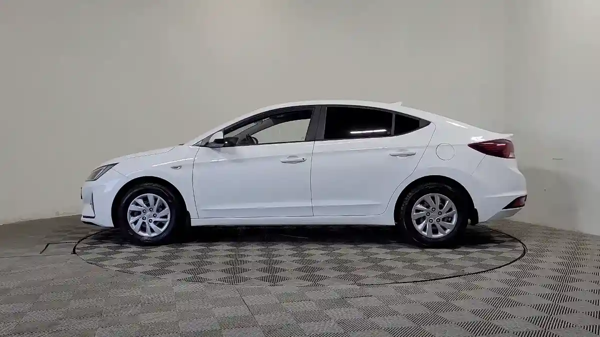 Hyundai Elantra 2019 года за 8 450 000 тг. в Алматы