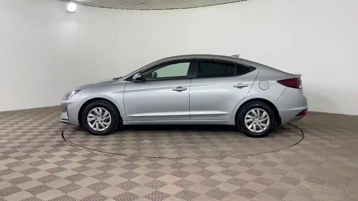 Hyundai Elantra 2020 года за 9 090 000 тг. в Шымкент