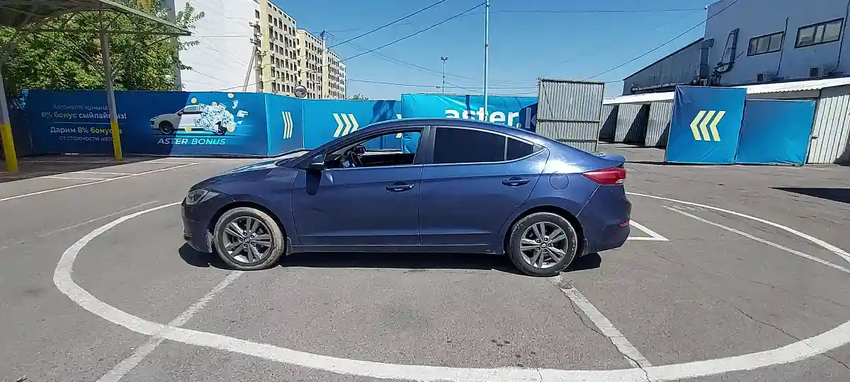 Hyundai Elantra 2017 года за 7 300 000 тг. в Алматы