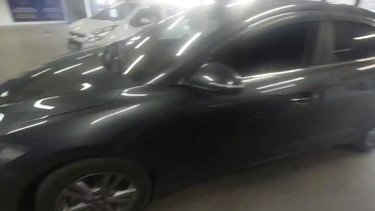 Hyundai Elantra 2018 года за 8 000 000 тг. в Астана