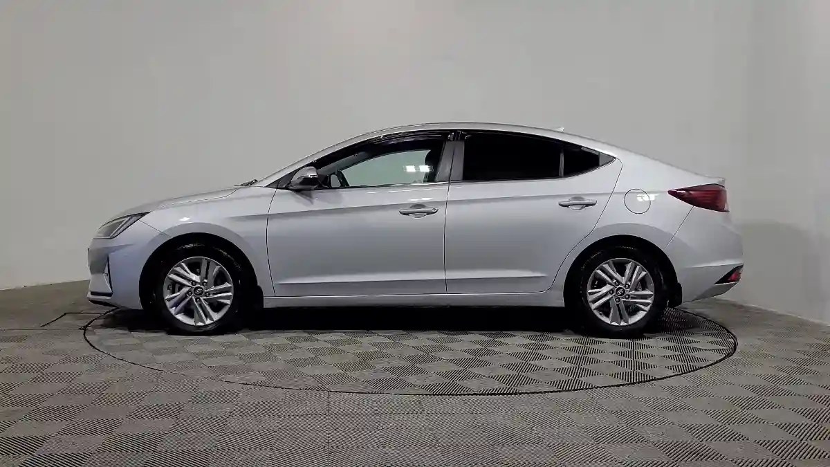 Hyundai Elantra 2019 года за 9 500 000 тг. в Алматы