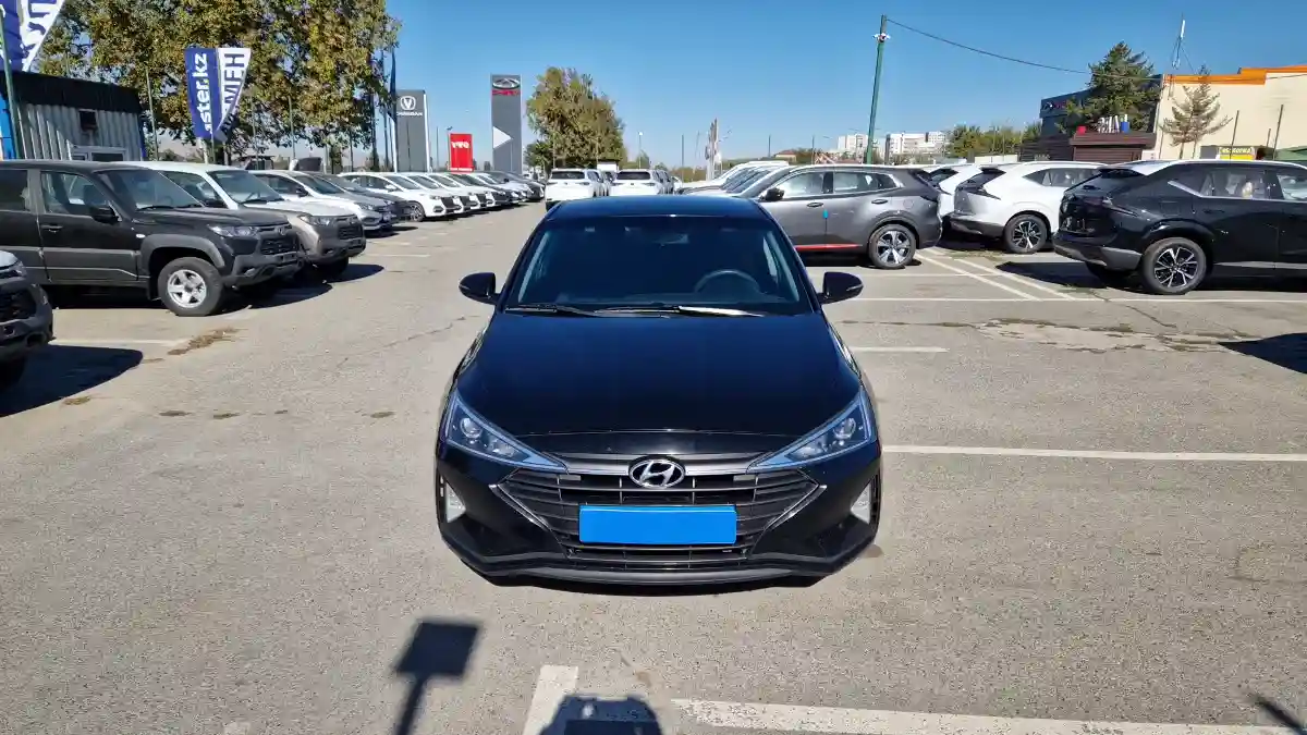 Hyundai Elantra 2019 года за 7 490 000 тг. в Талдыкорган