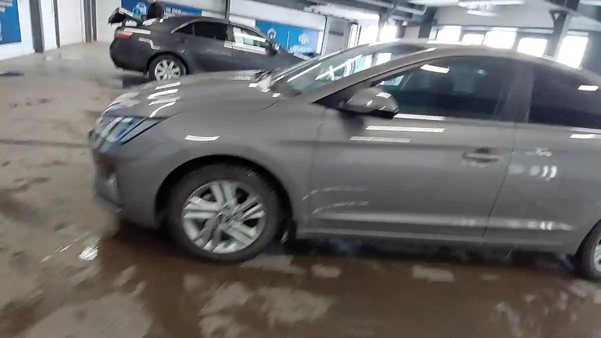 Hyundai Elantra 2020 года за 8 000 000 тг. в Астана