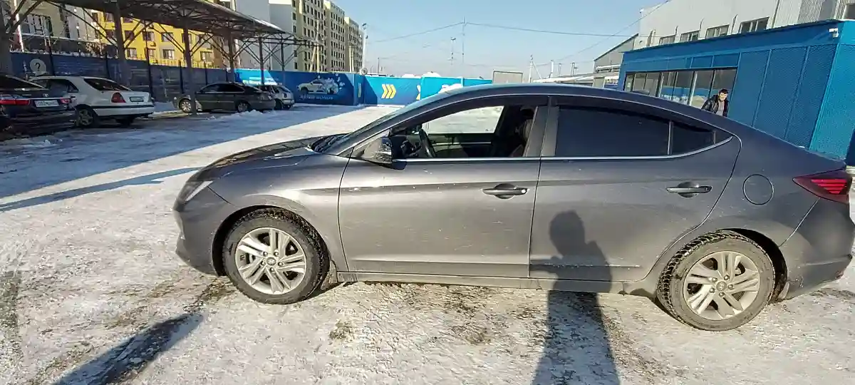 Hyundai Elantra 2019 года за 7 500 000 тг. в Алматы