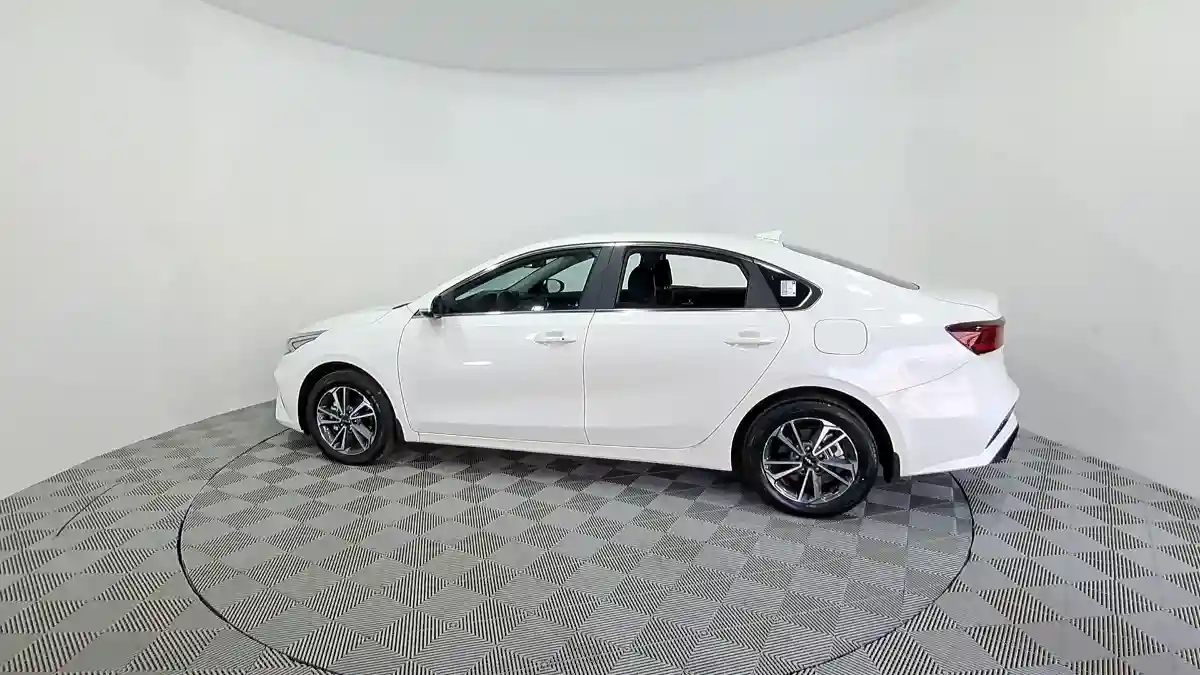 Kia Cerato 2022 года за 11 490 000 тг. в Астана