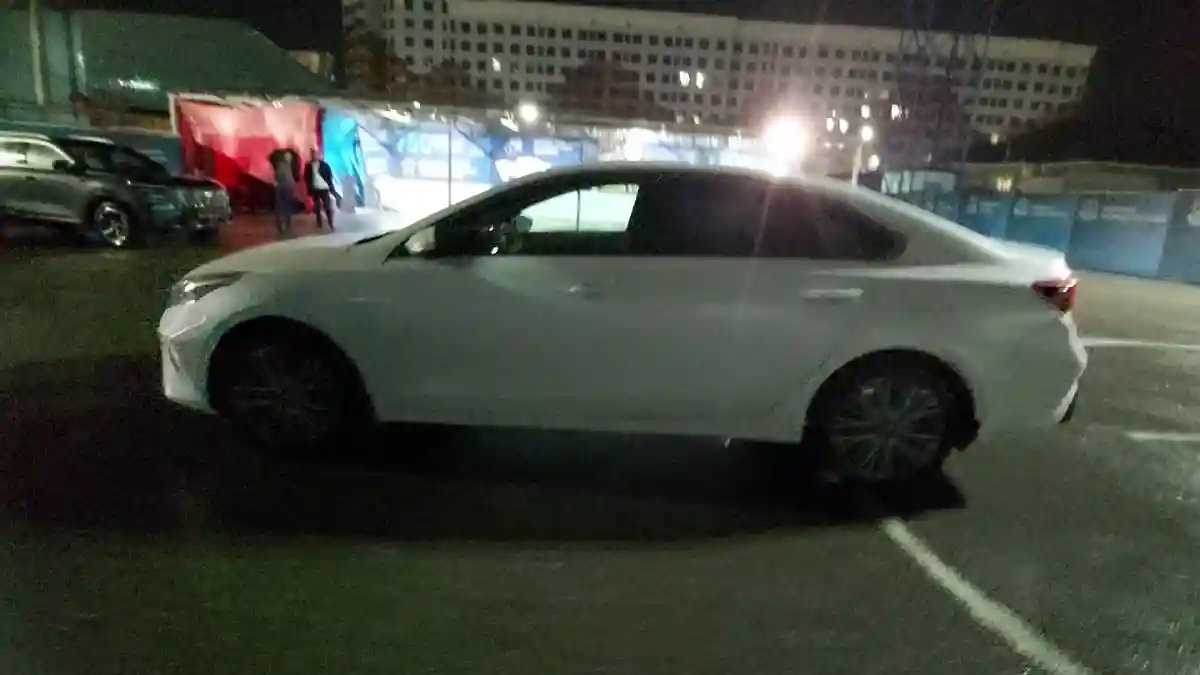 Kia Cerato 2023 года за 11 500 000 тг. в Шымкент