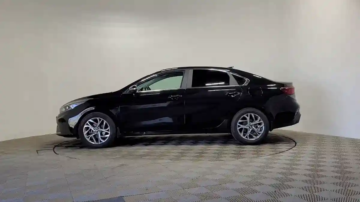 Kia Cerato 2023 года за 9 890 000 тг. в Алматы