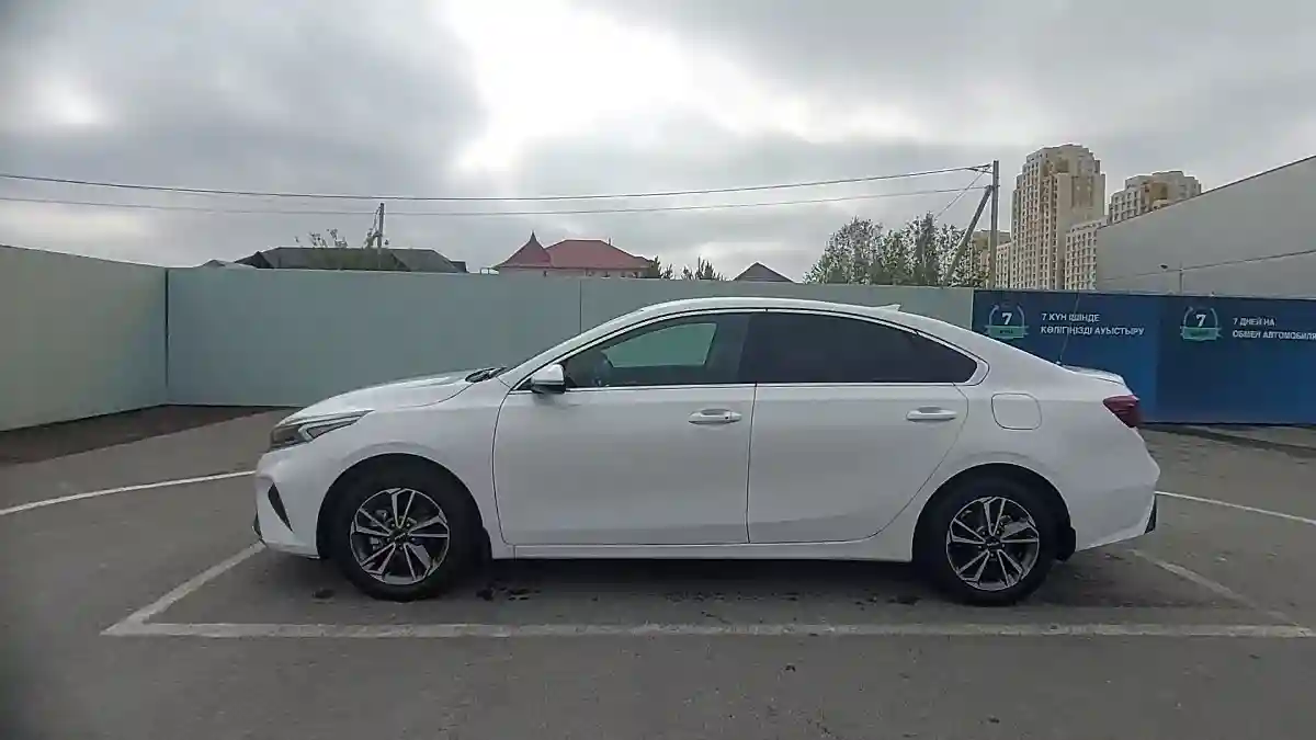 Kia Cerato 2023 года за 11 200 000 тг. в Шымкент
