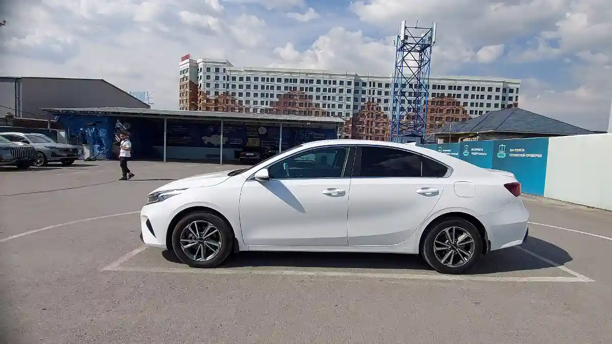 Kia Cerato 2023 года за 11 800 000 тг. в Шымкент
