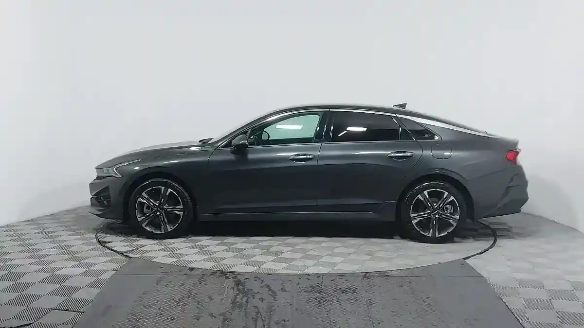 Kia K5 2023 года за 13 990 000 тг. в Астана