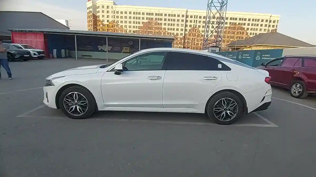 Kia K5 2023 года за 16 500 000 тг. в Шымкент