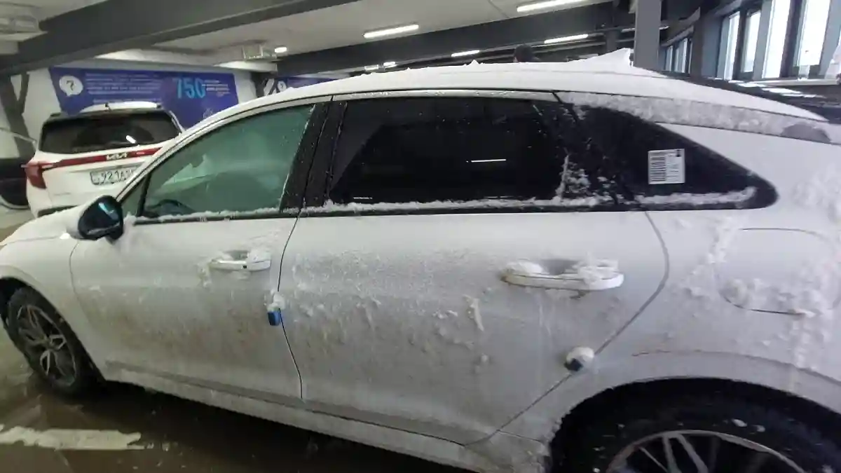 Kia K5 2023 года за 16 000 000 тг. в Астана