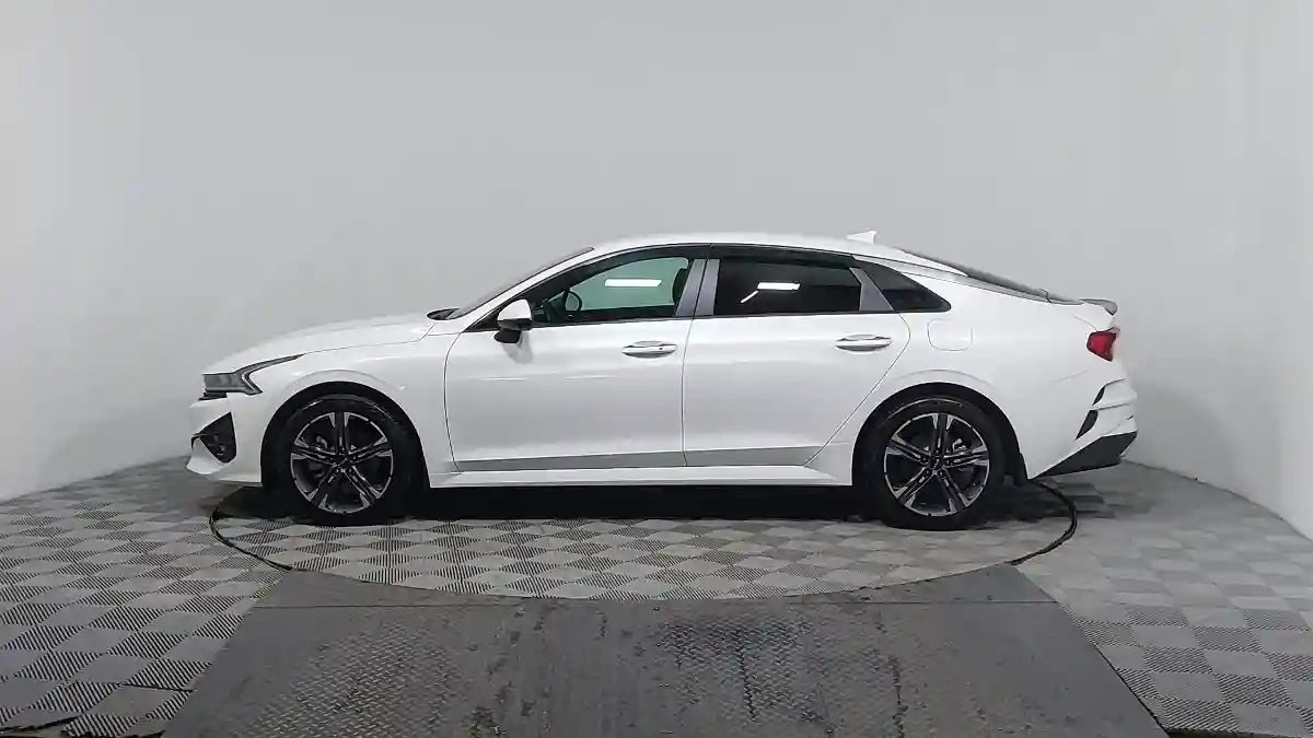 Kia K5 2022 года за 14 390 000 тг. в Астана