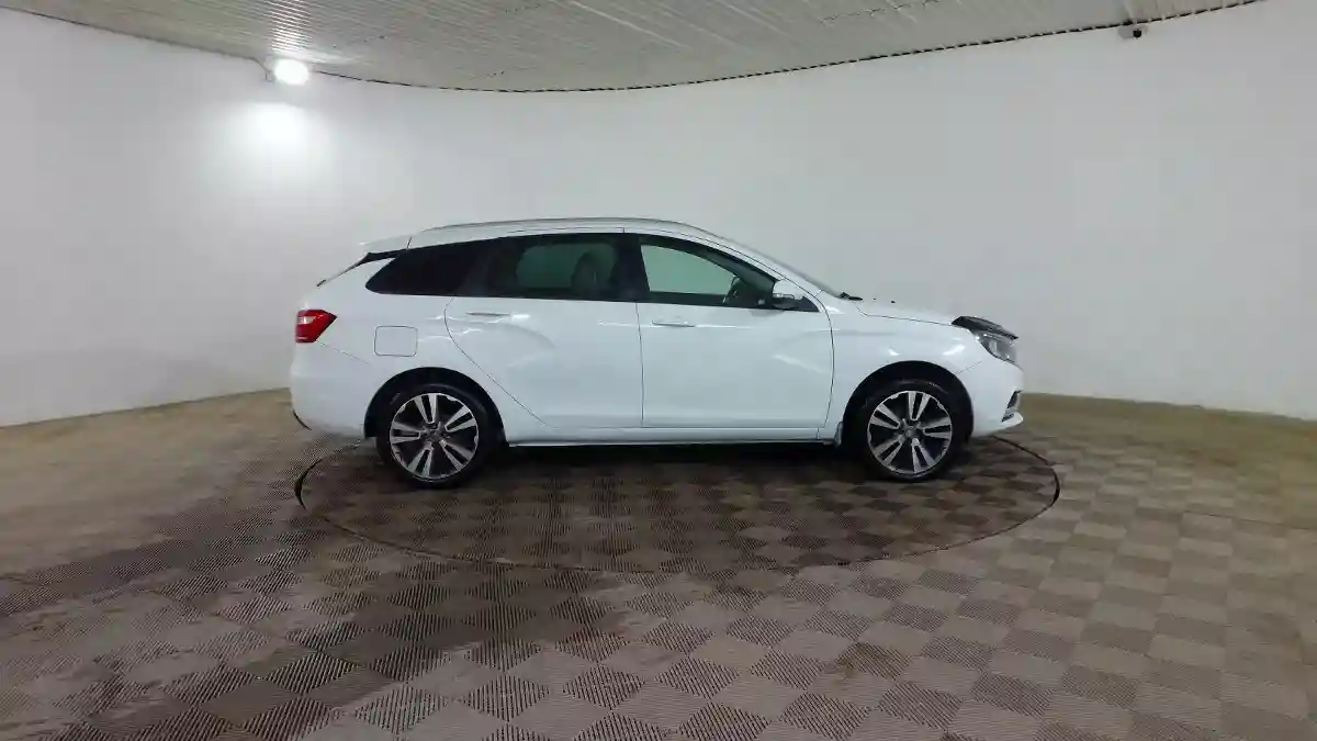 LADA (ВАЗ) Vesta 2022 года за 4 750 000 тг. в Шымкент