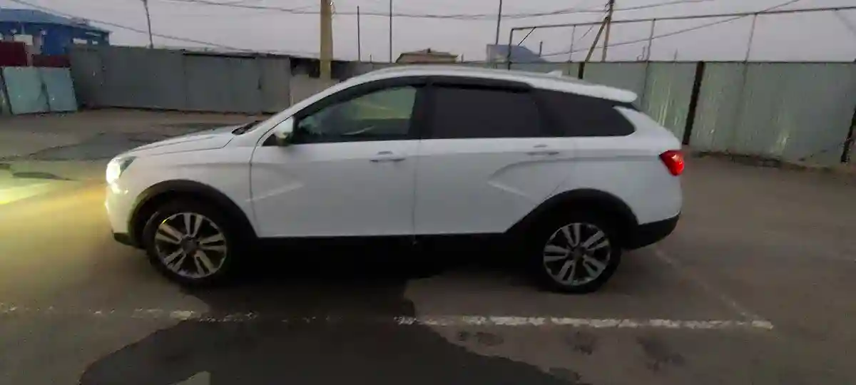 LADA (ВАЗ) Vesta Cross 2021 года за 6 290 000 тг. в Атырау