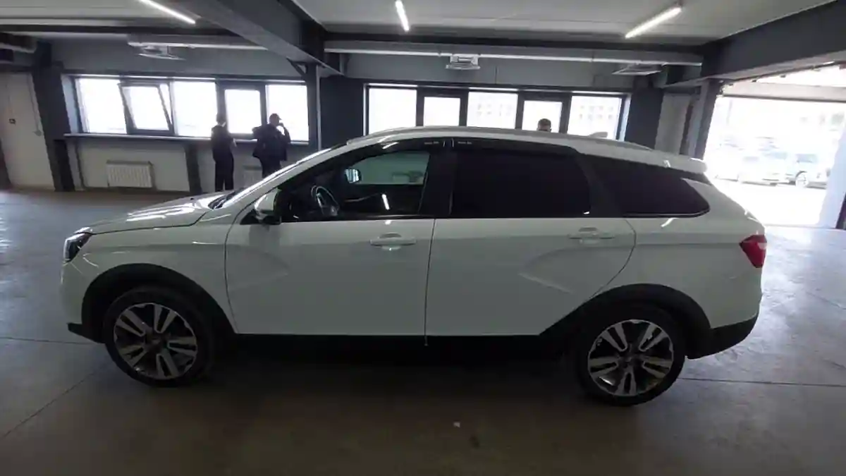 LADA (ВАЗ) Vesta Cross 2022 года за 7 100 000 тг. в Астана