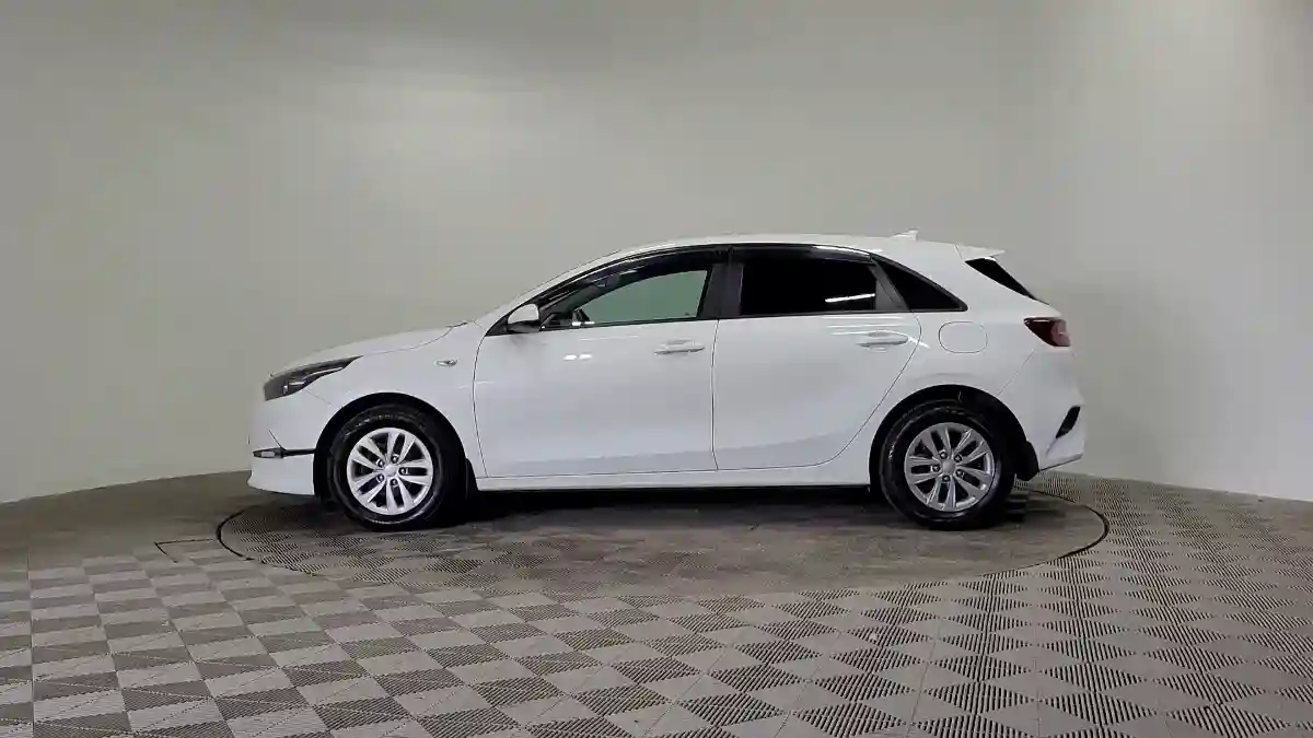 Kia Ceed 2022 года за 8 990 000 тг. в Алматы