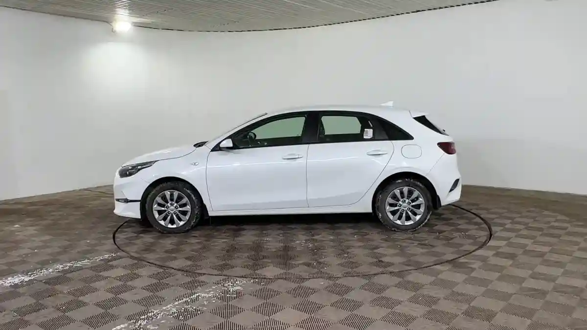 Kia Ceed 2023 года за 10 190 000 тг. в Шымкент