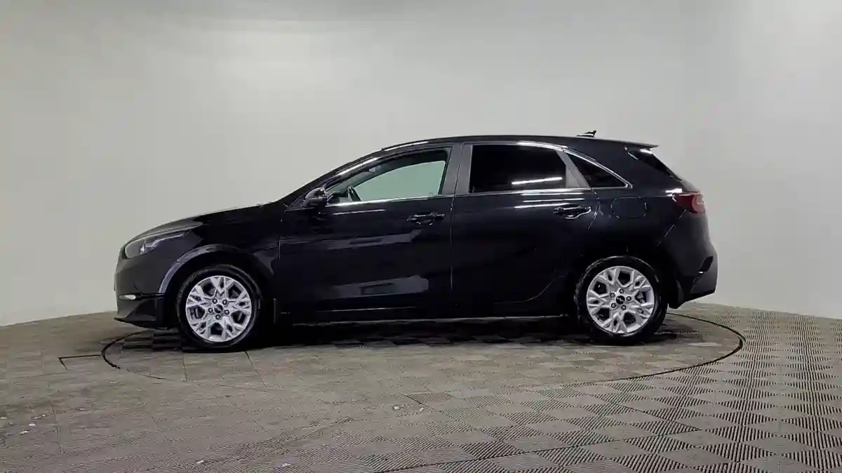 Kia Ceed 2022 года за 9 000 000 тг. в Алматы