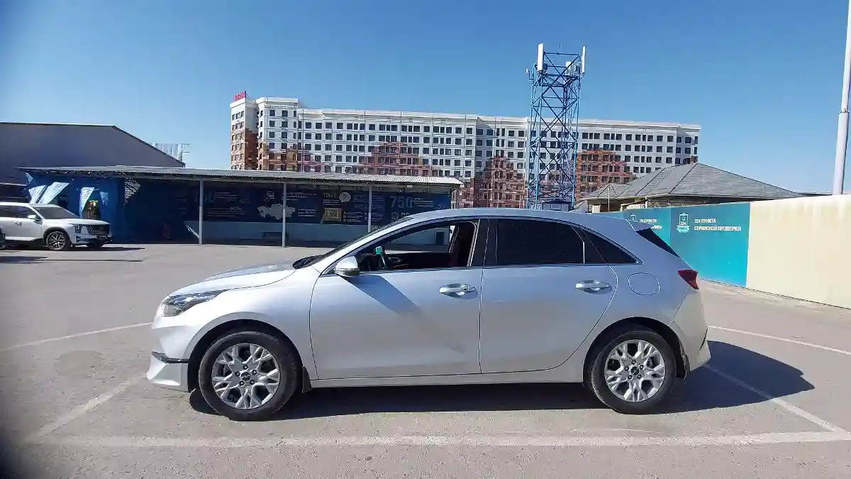 Kia Ceed 2023 года за 9 000 000 тг. в Шымкент