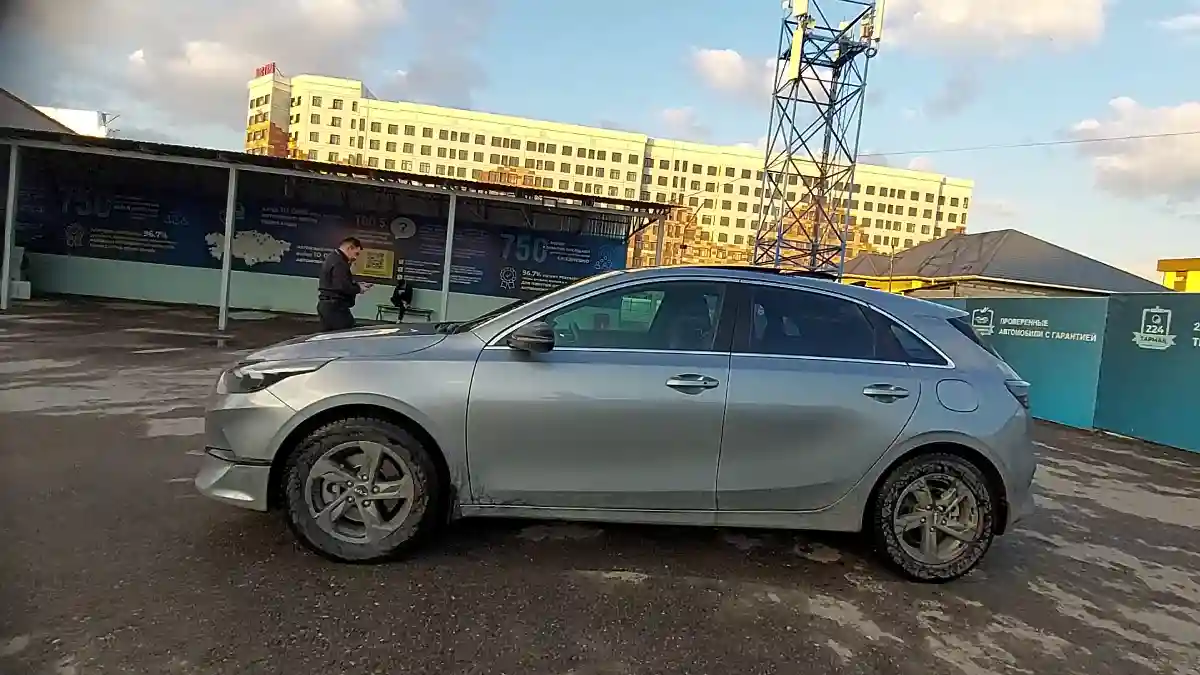 Kia Ceed 2024 года за 14 000 000 тг. в Шымкент
