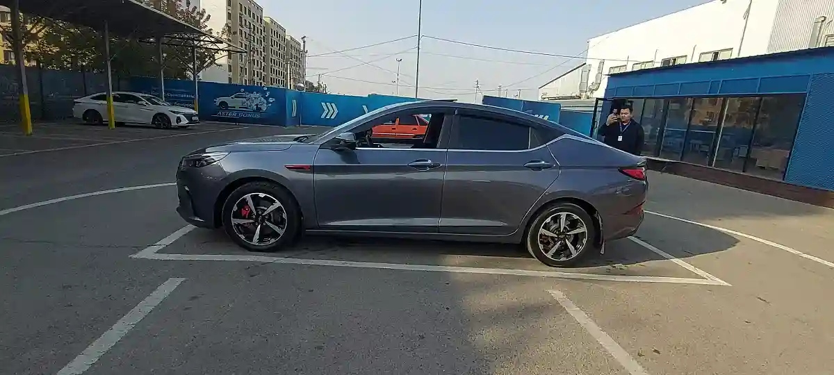 JAC J7 2022 года за 6 500 000 тг. в Алматы