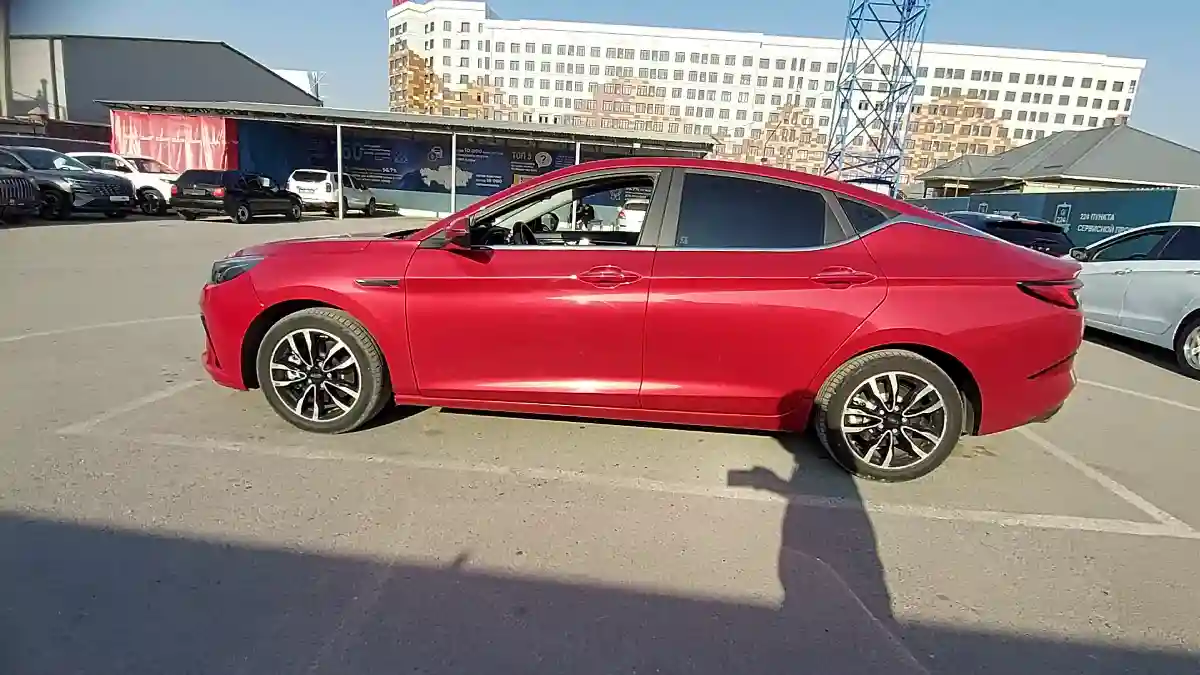 JAC J7 2022 года за 7 000 000 тг. в Шымкент