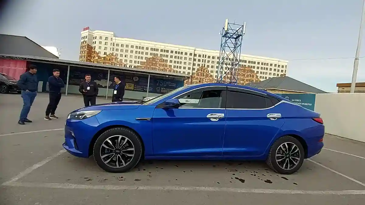 JAC J7 2023 года за 7 000 000 тг. в Шымкент