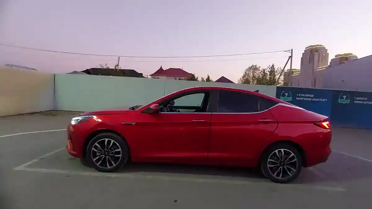 JAC J7 2023 года за 7 200 000 тг. в Шымкент