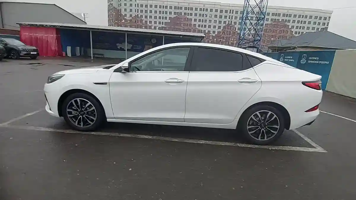 JAC J7 2023 года за 6 990 000 тг. в Шымкент