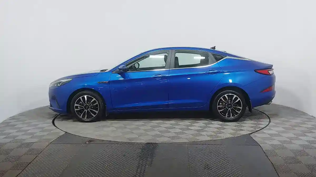 JAC J7 2023 года за 6 990 000 тг. в Астана